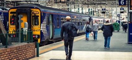 Cómo llegar y desplazarse en tren en Escocia